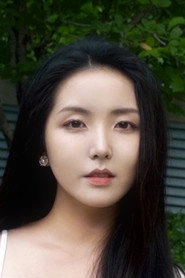 Ảnh diễn viên 殷玥