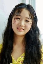 Ảnh diễn viên Kim Ha-yoo